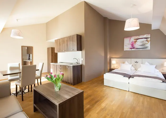 Empress Boutique 3* Мюнхен