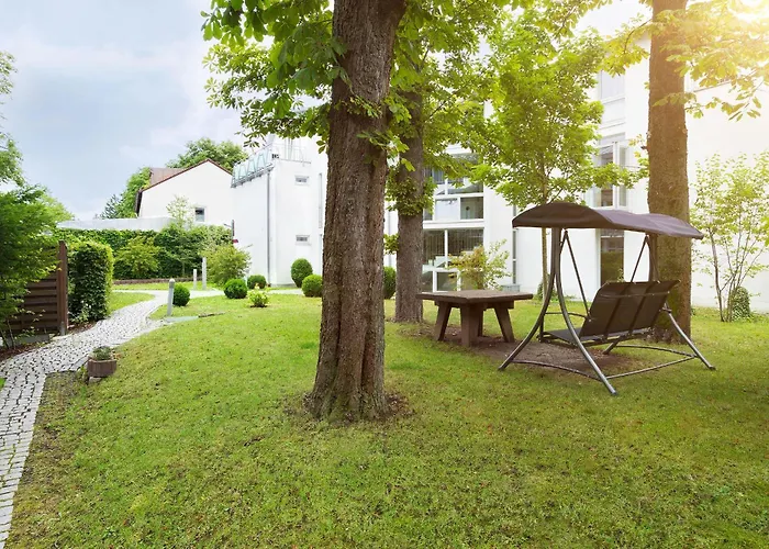 Empress Boutique 3* Мюнхен