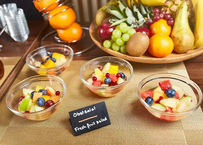 Отель Empress Boutique 3*