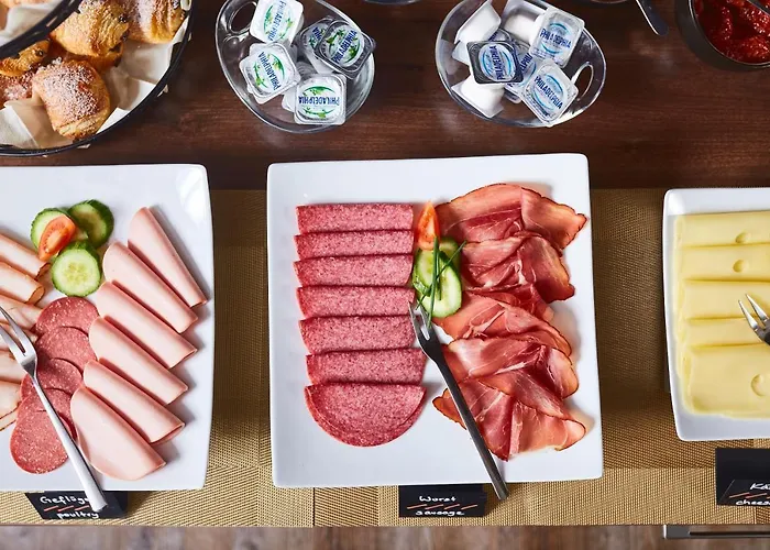 Empress Boutique Отель 3*