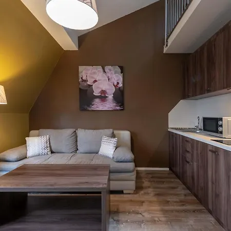 Hotel Empress Boutique