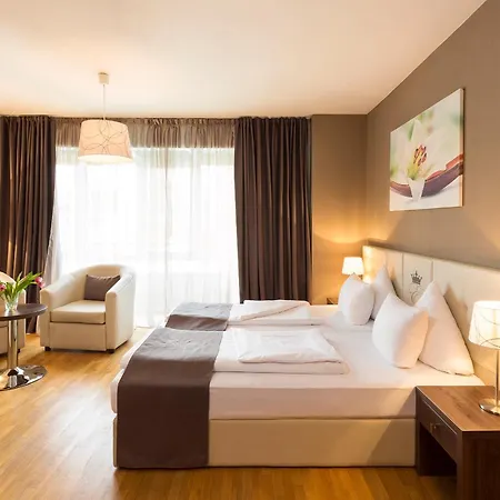 Empress Boutique Monaco di Baviera