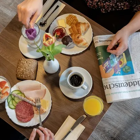 Hotel Empress Boutique 3*