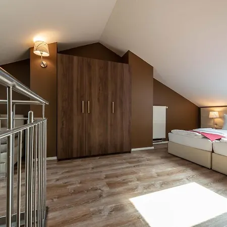 Empress Boutique Hotel